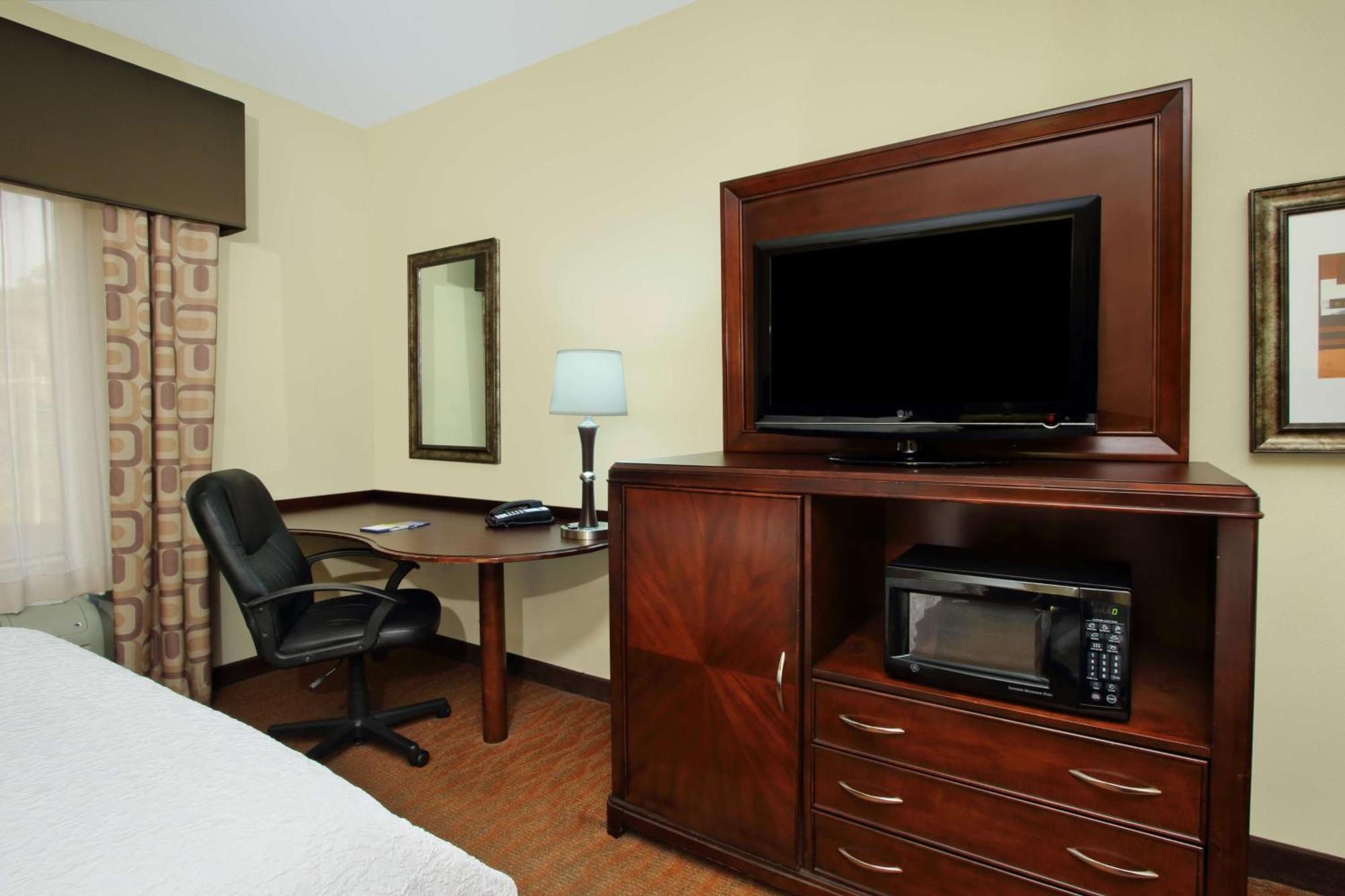 Hampton & I 45 North Hotel 3*